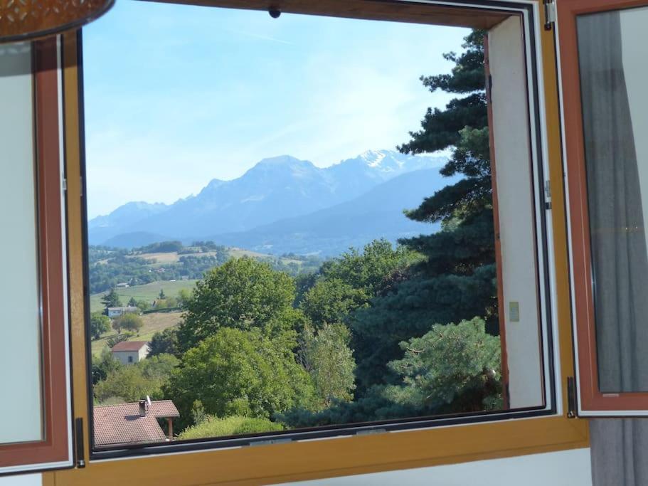 Appartement Dans Maison Brié-et-Angonnes 외부 사진